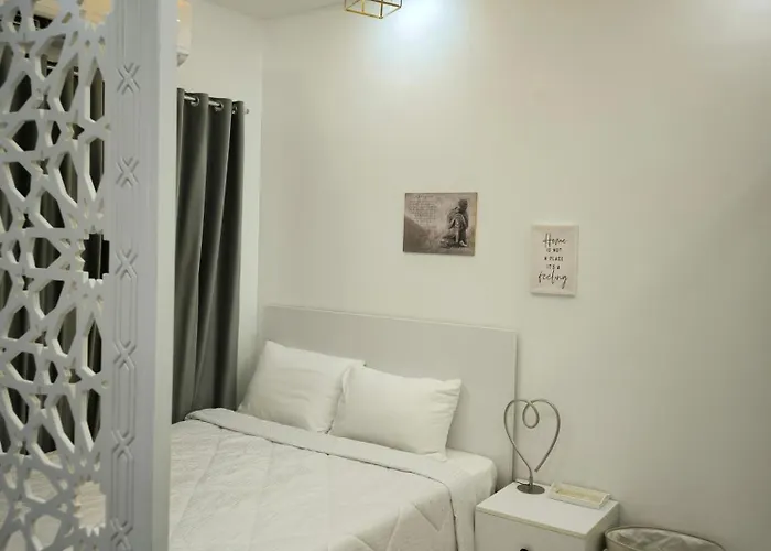 Apartment Chill Out *